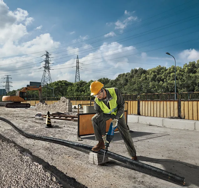 o297970v117_lv-170329-12-_M3A6319_8-31